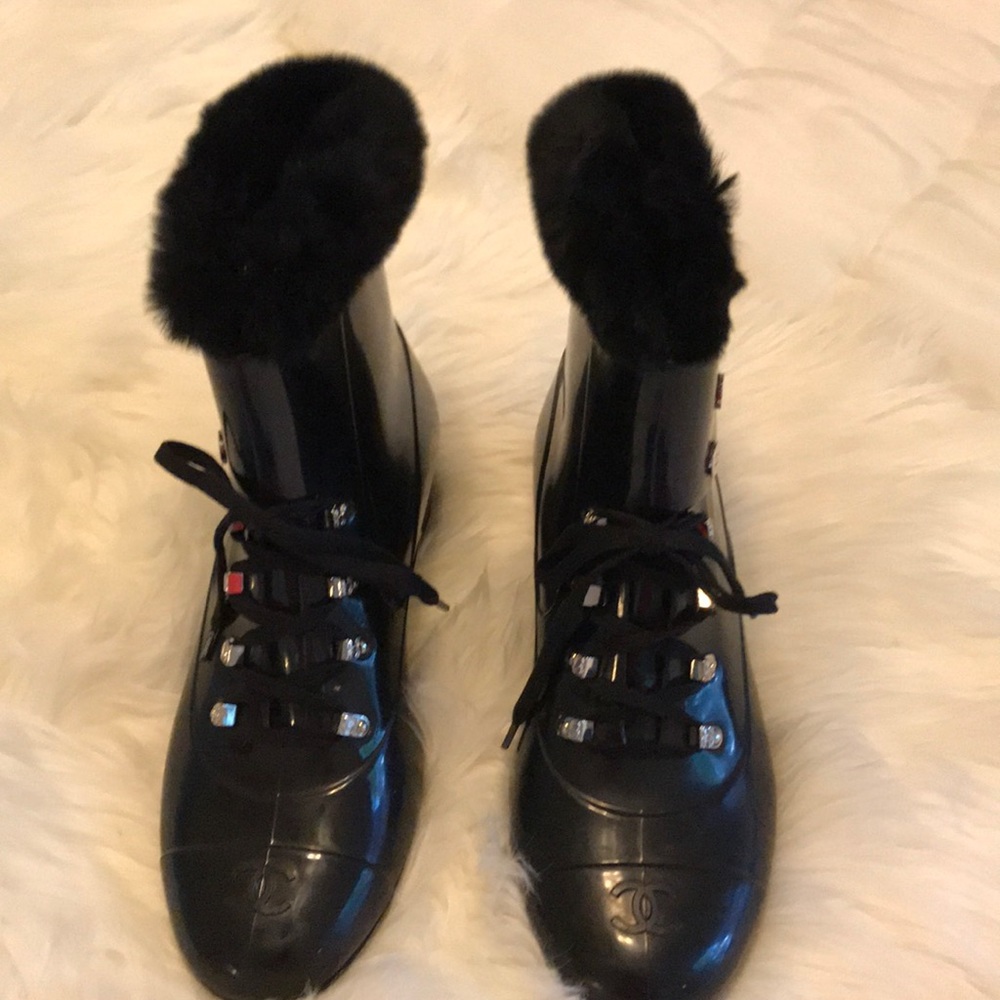 Chanel winter booties black size 11